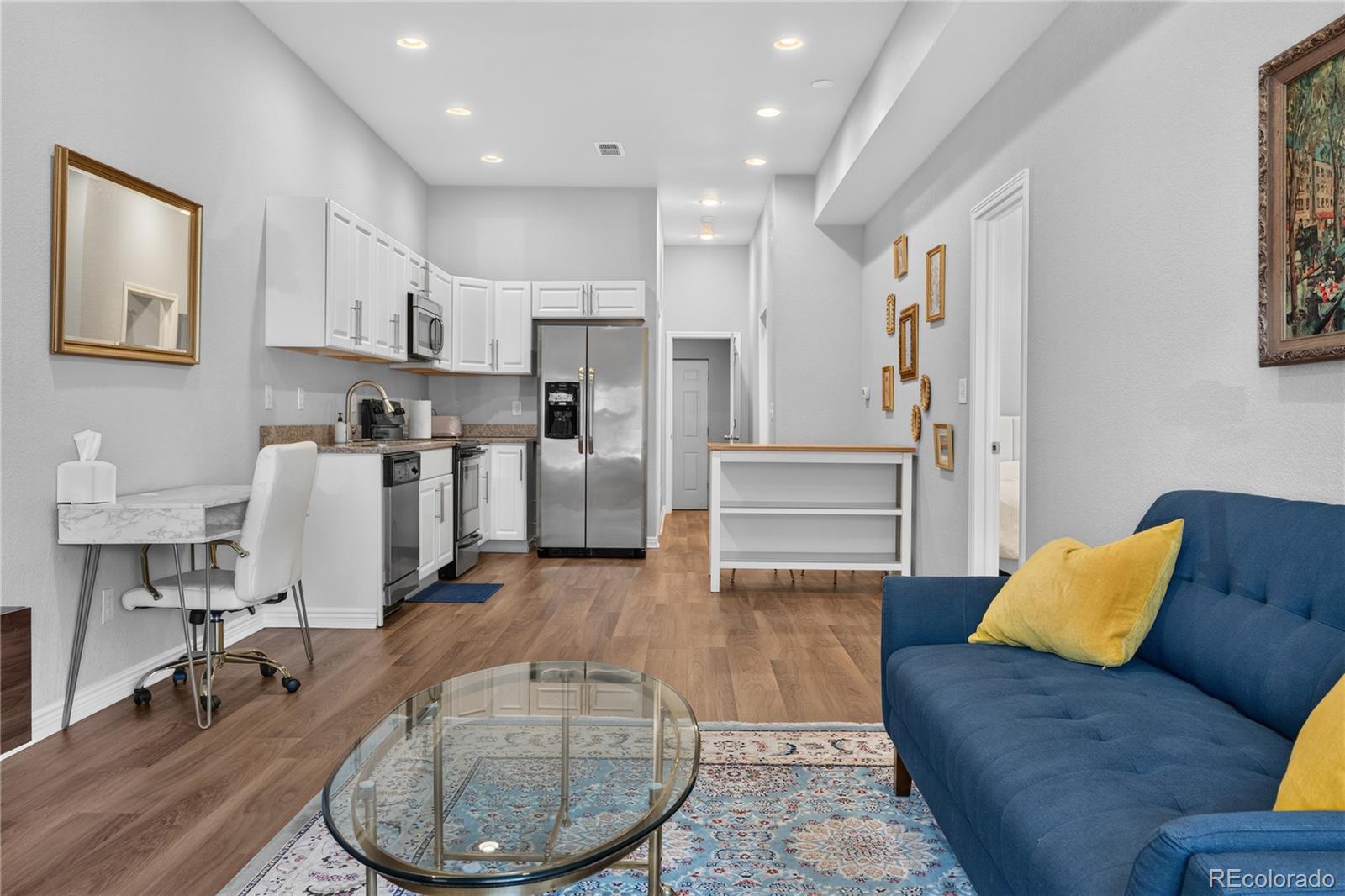 MLS Image #6 for 3817 n franklin street ,denver, Colorado