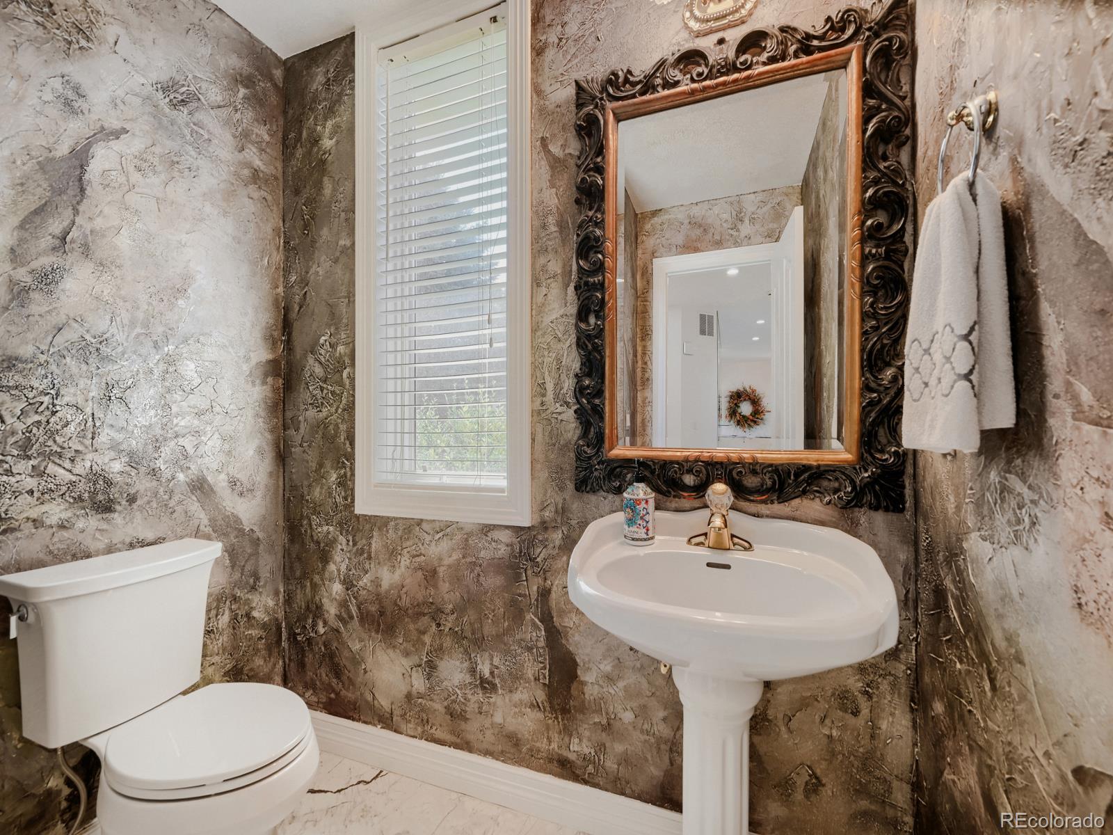 MLS Image #14 for 7526  routt lane,arvada, Colorado