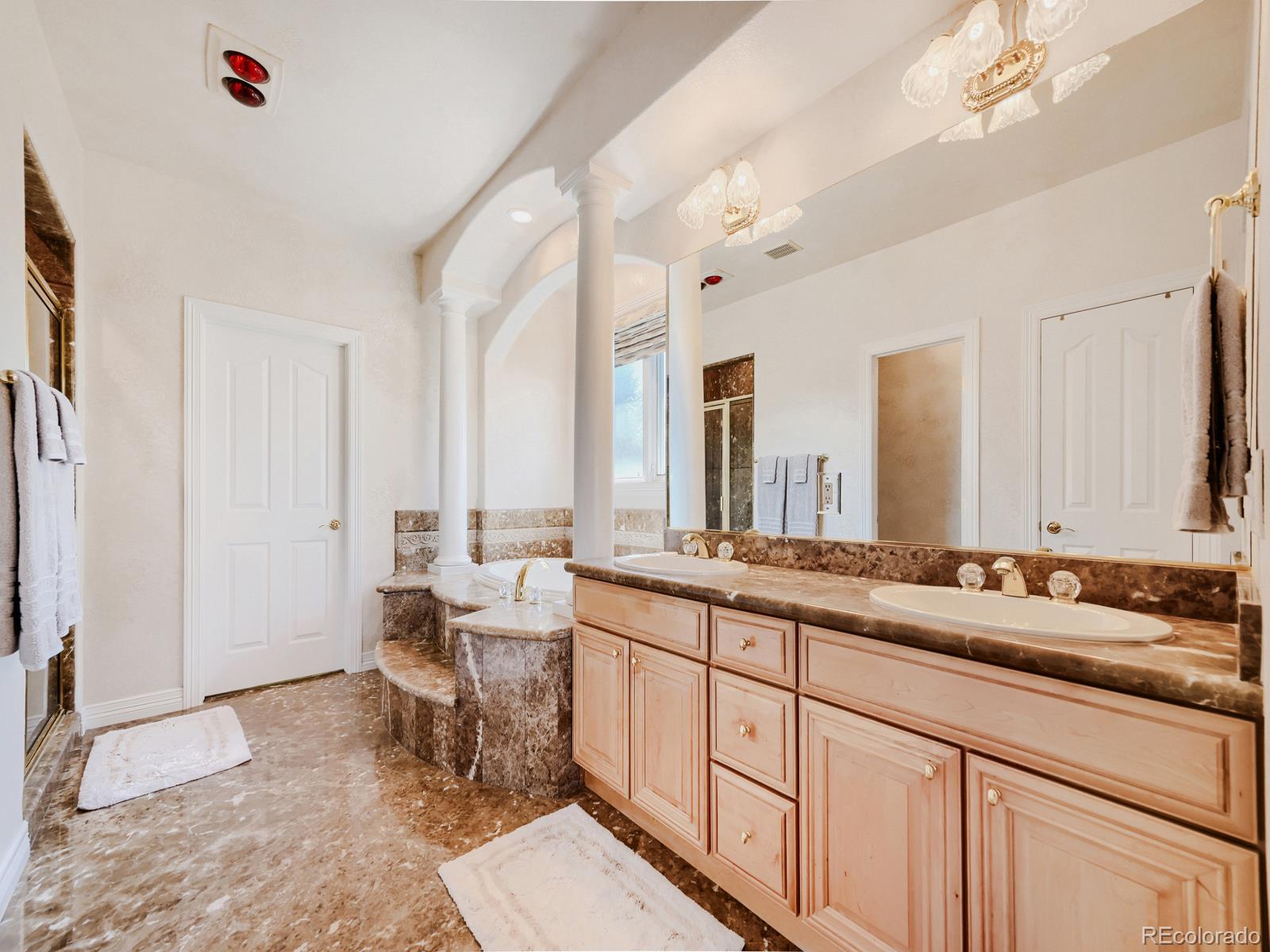 MLS Image #18 for 7526  routt lane,arvada, Colorado