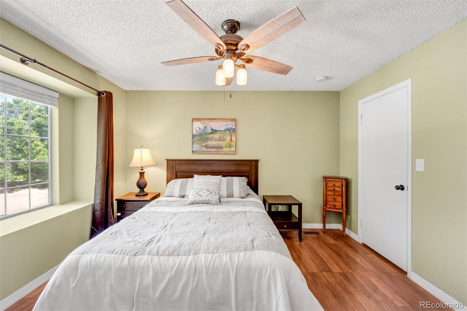 MLS Image #9 for 9352  balsam court,highlands ranch, Colorado