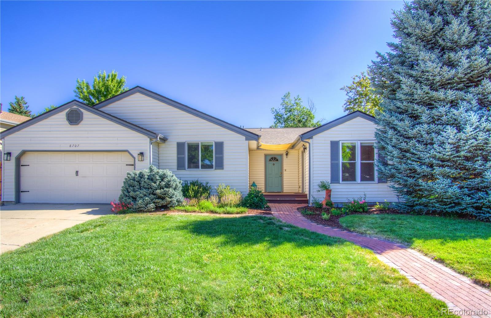 MLS Image #0 for 8707 w glasgow place,littleton, Colorado