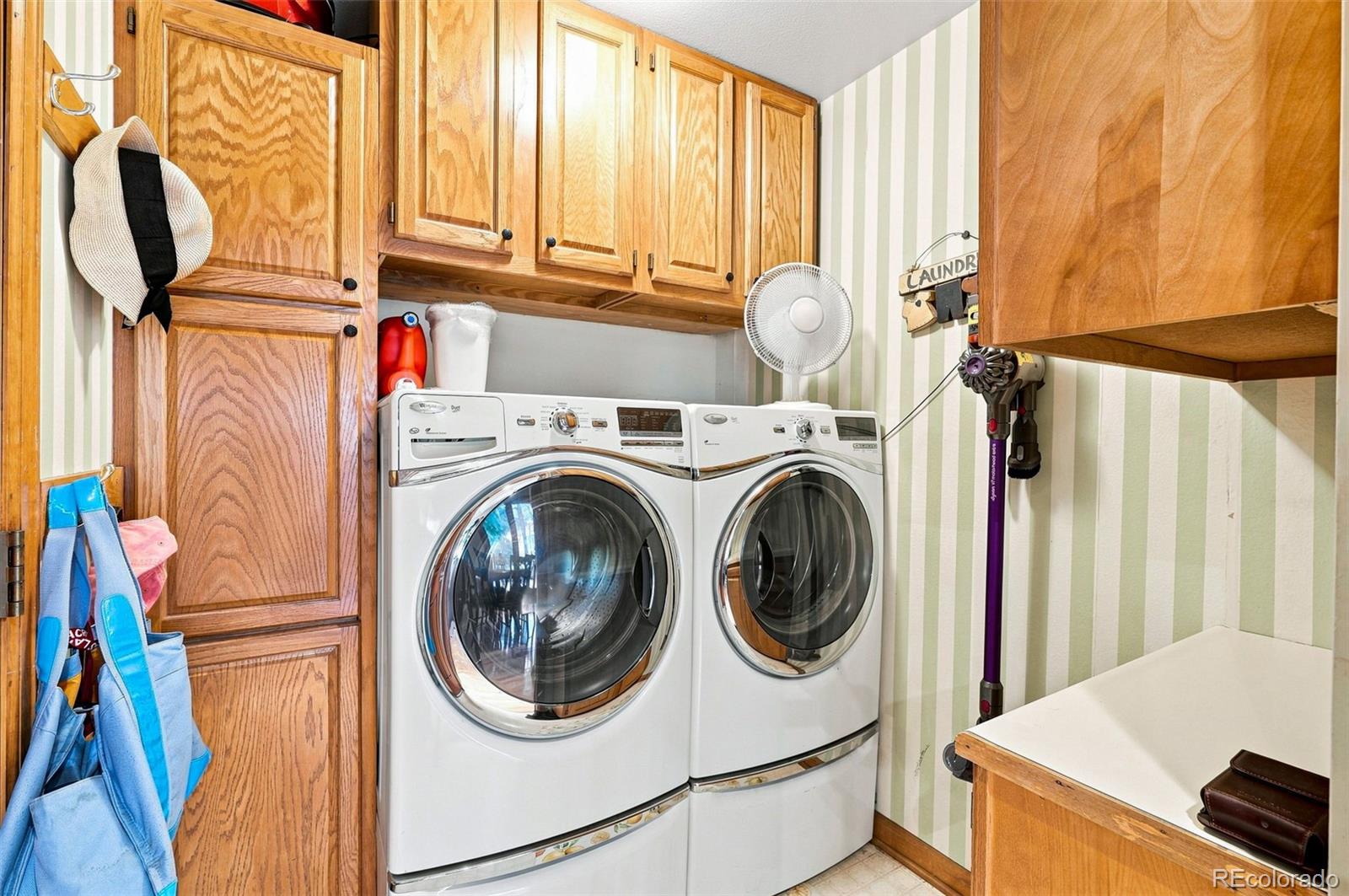 MLS Image #11 for 16212 e prentice lane,aurora, Colorado