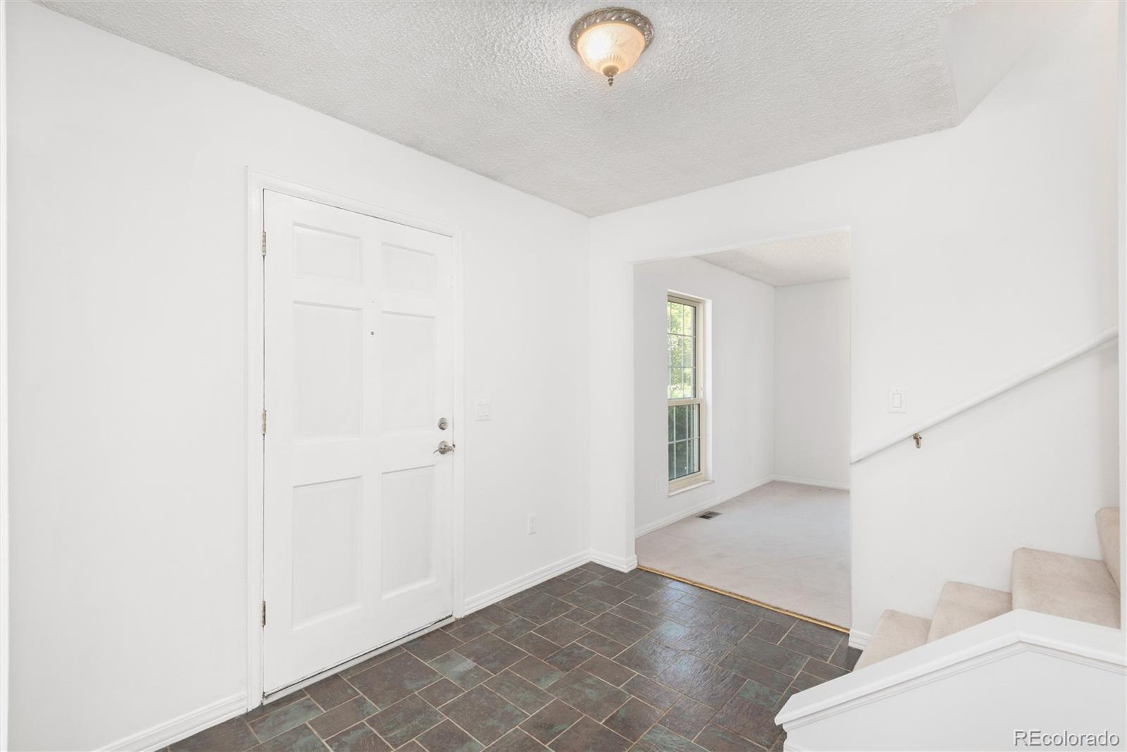 MLS Image #3 for 2316 s dawson way,aurora, Colorado