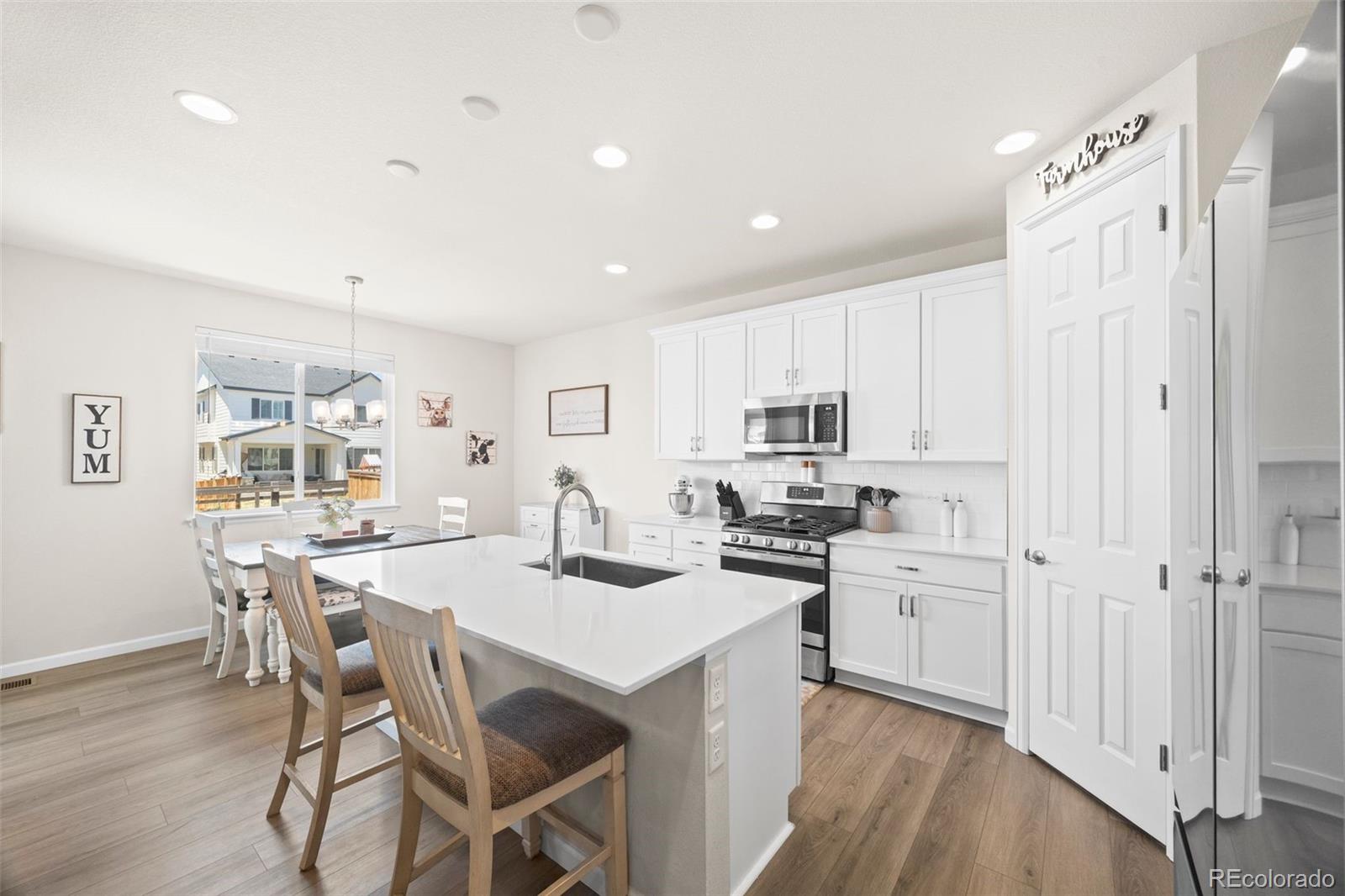 MLS Image #9 for 9239  uravan court,commerce city, Colorado
