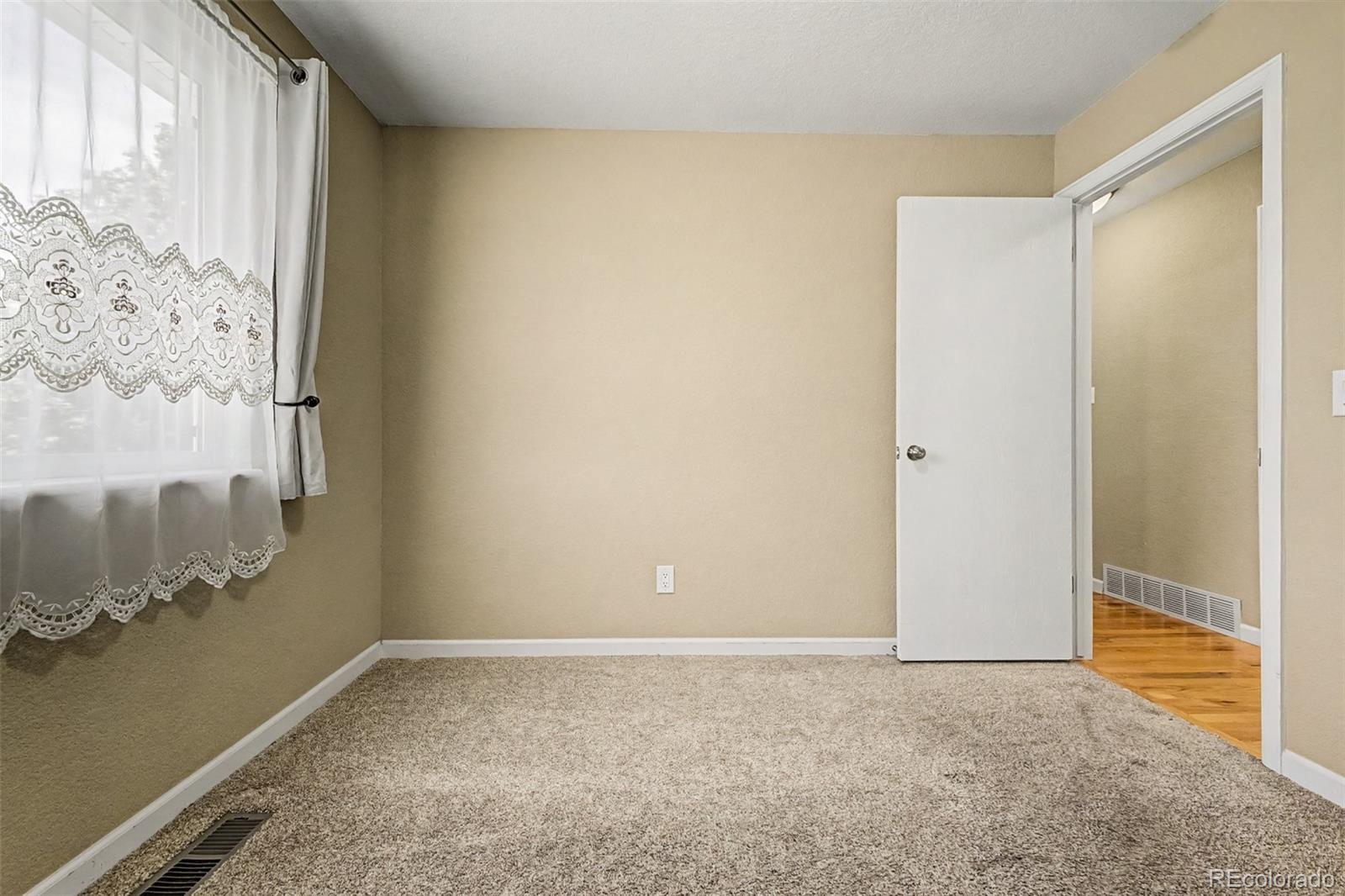 MLS Image #21 for 1526 s fraser way,aurora, Colorado