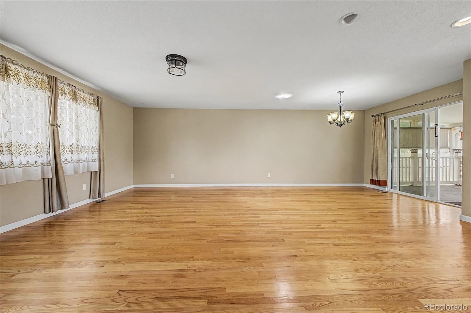 MLS Image #8 for 1526 s fraser way,aurora, Colorado