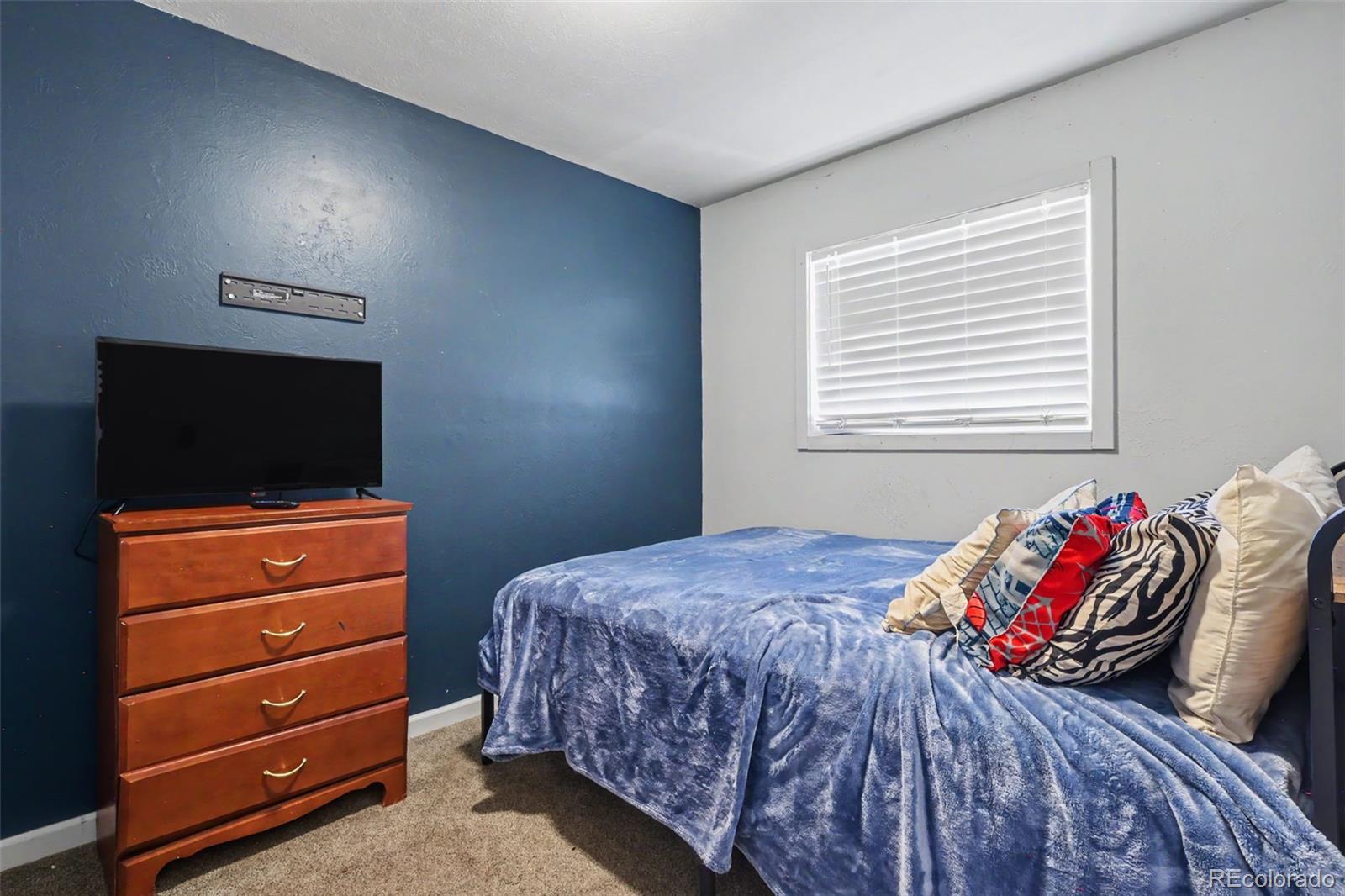 MLS Image #17 for 2610  glenwood drive,colorado springs, Colorado