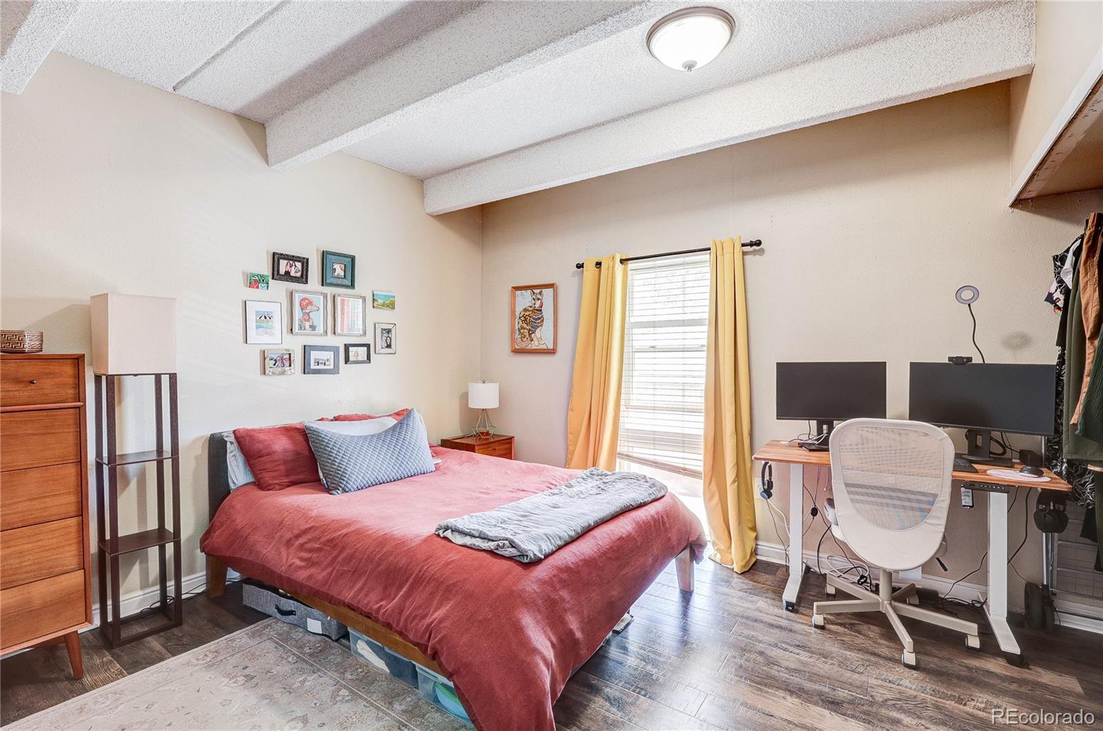 MLS Image #13 for 551 n pearl street 201,denver, Colorado