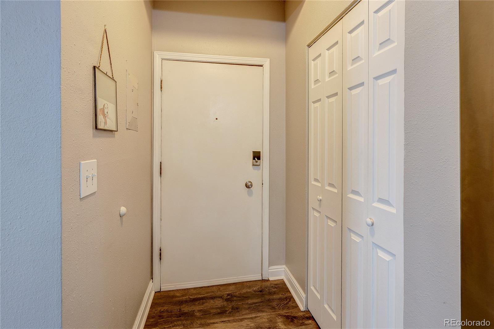 MLS Image #24 for 551 n pearl street 201,denver, Colorado