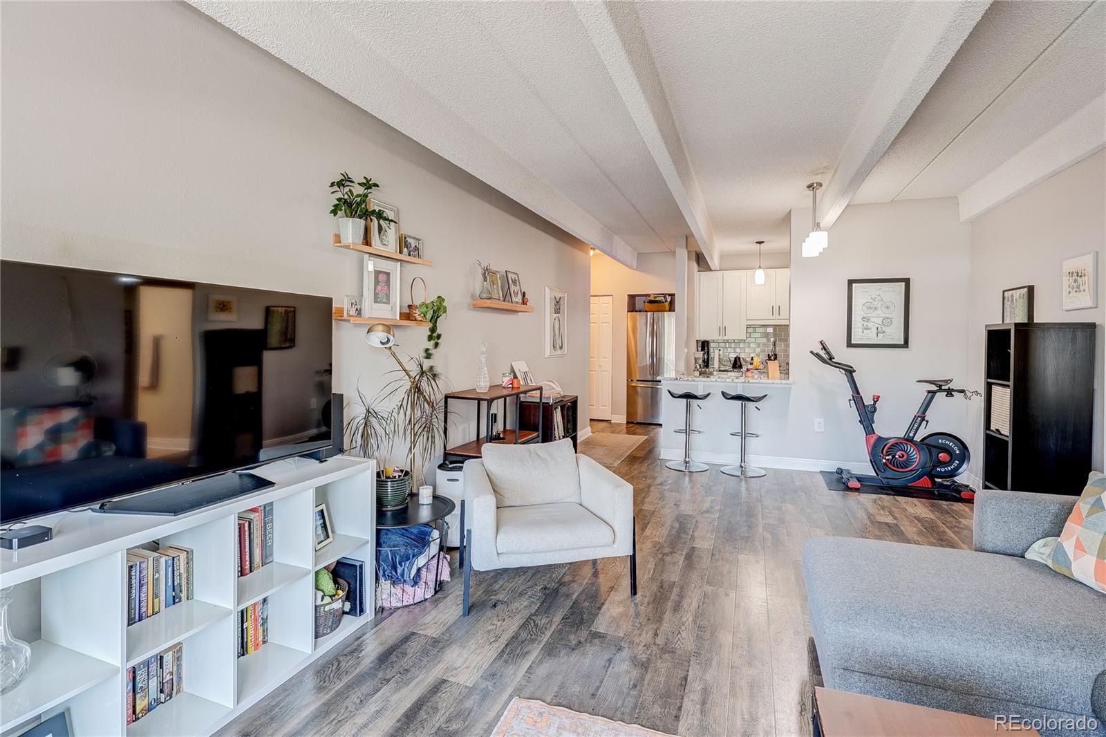 MLS Image #5 for 551 n pearl street 201,denver, Colorado