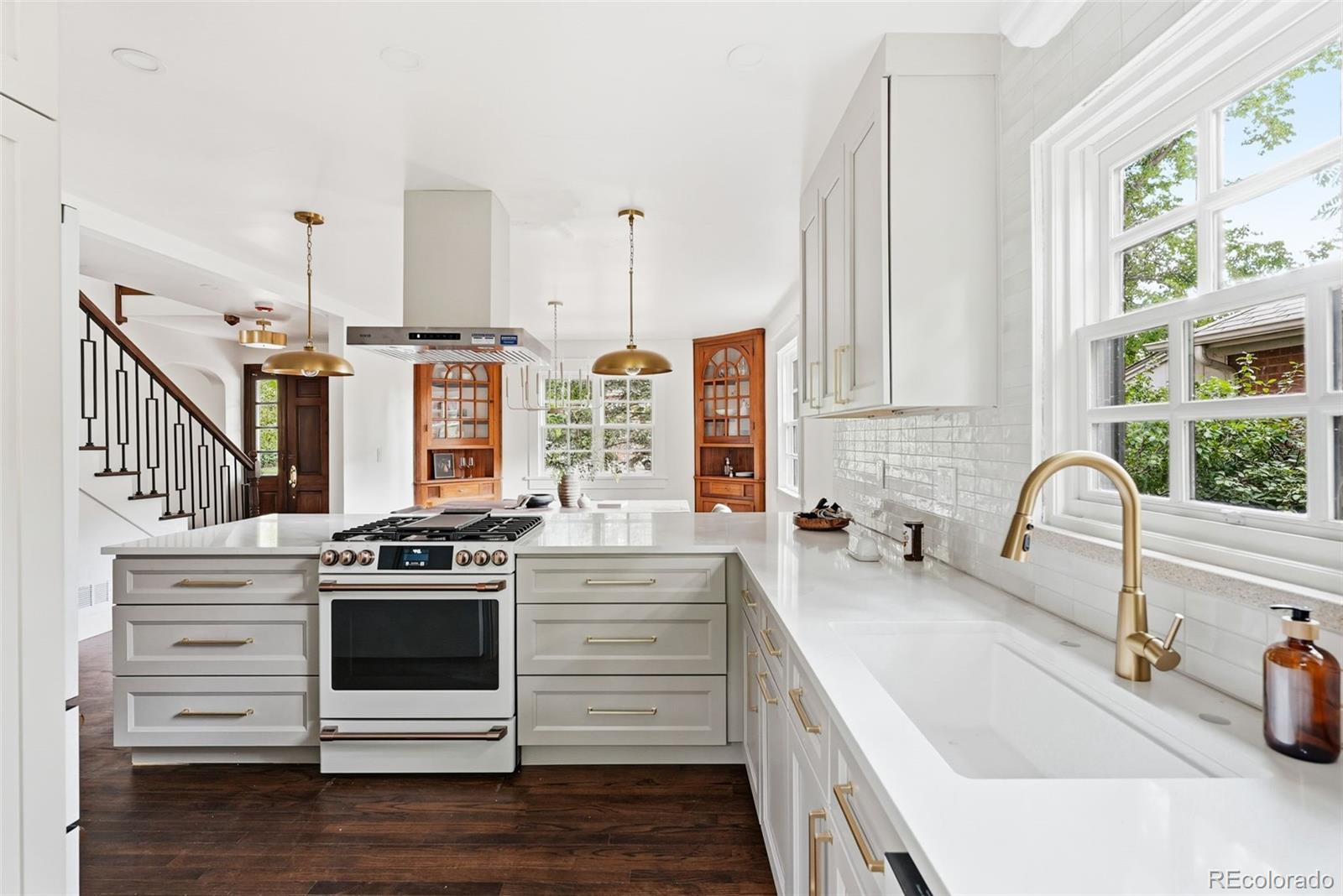 MLS Image #13 for 680  albion street,denver, Colorado
