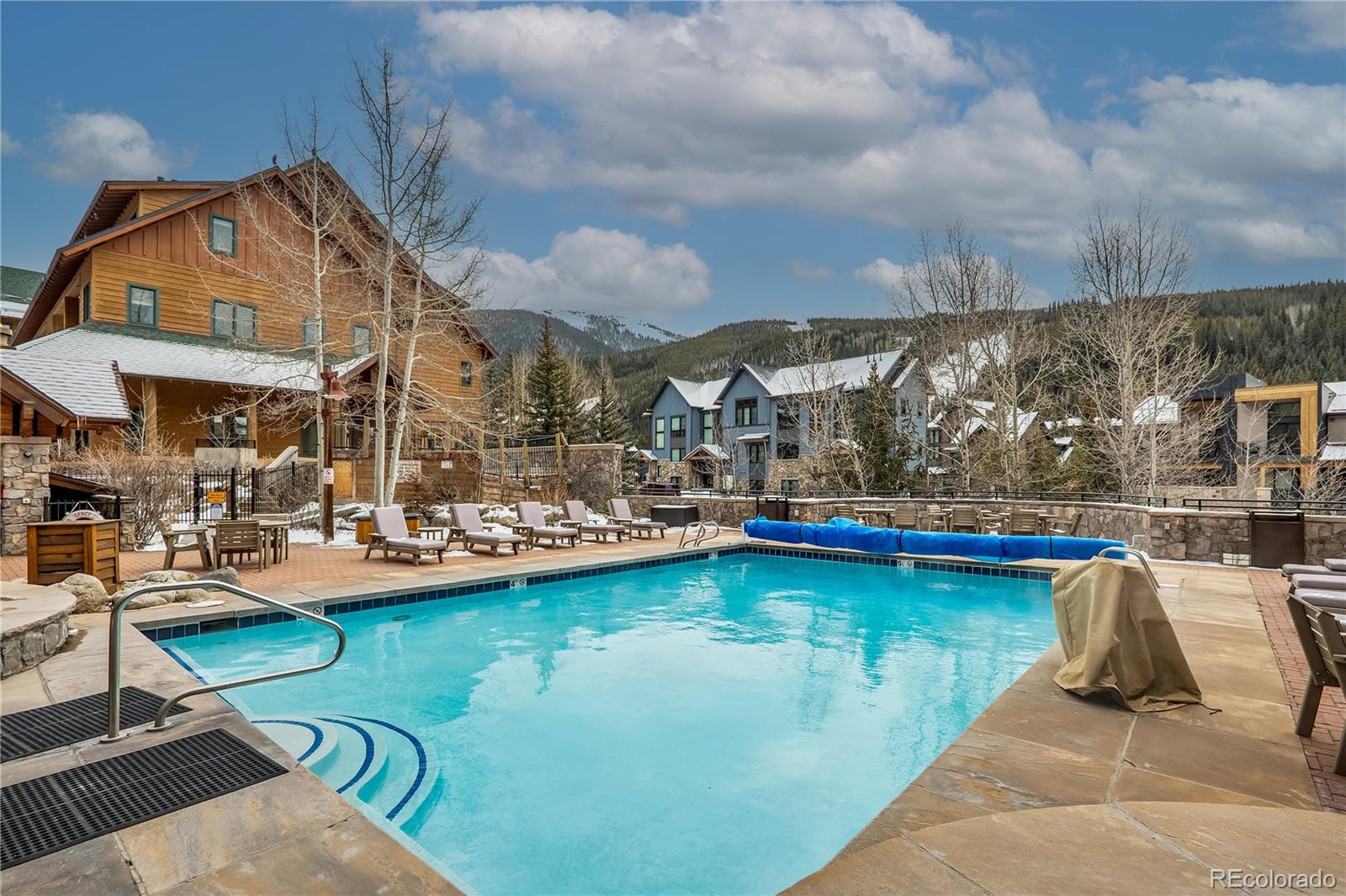 MLS Image #12 for 100  dercum square,dillon, Colorado