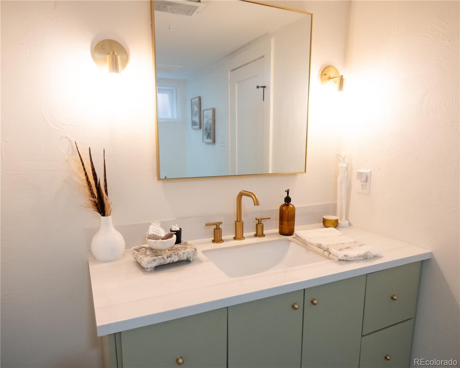 MLS Image #21 for 4519  zuni street,denver, Colorado