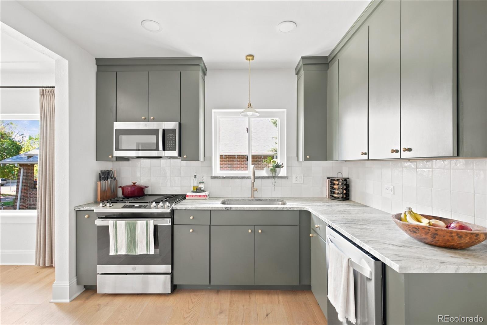 MLS Image #4 for 4519  zuni street,denver, Colorado