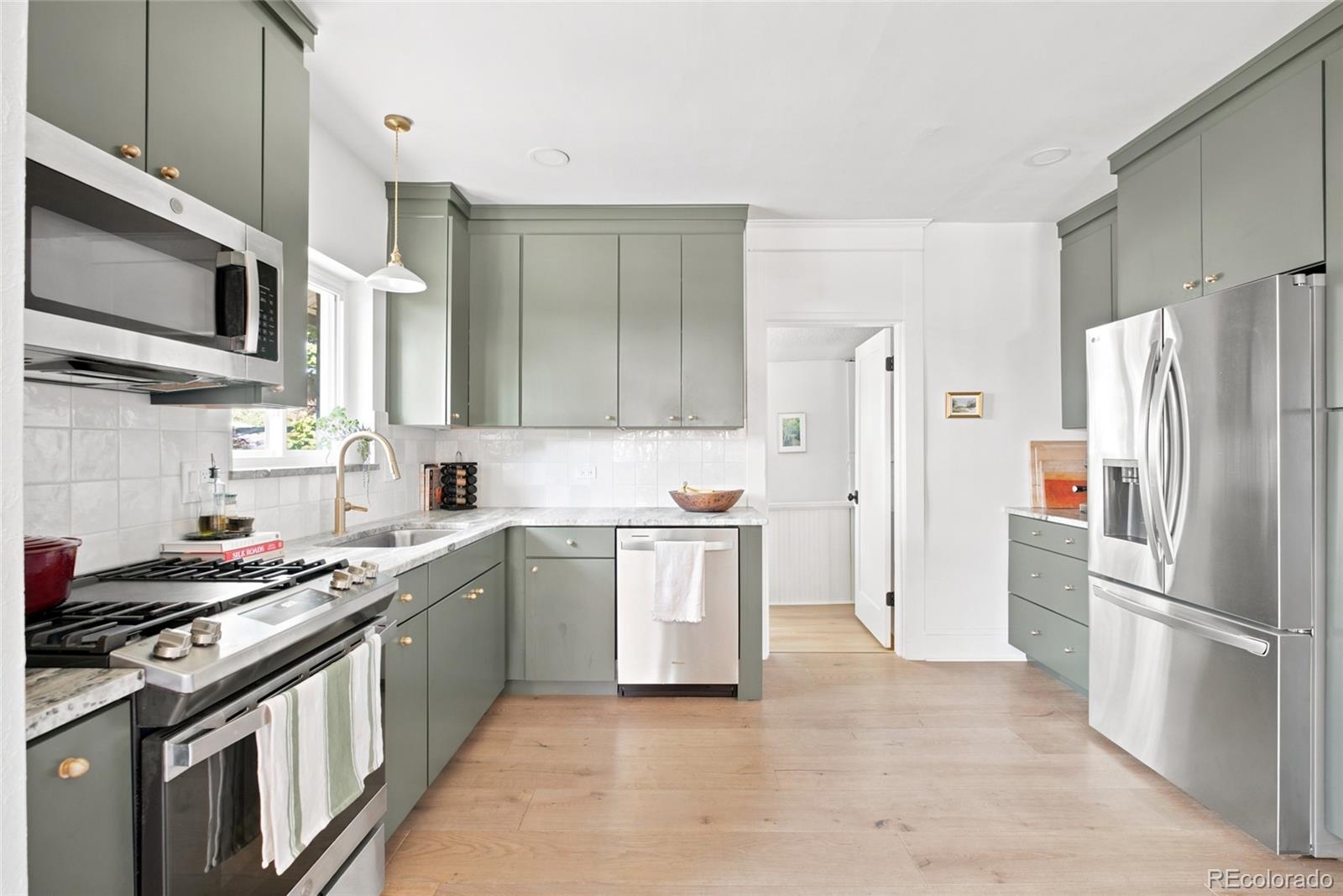 MLS Image #7 for 4519  zuni street,denver, Colorado