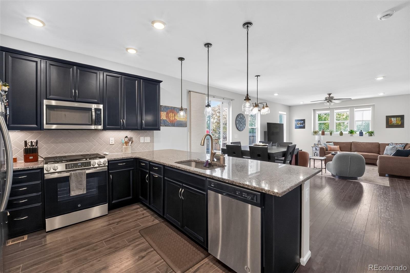 MLS Image #9 for 9091 e 59th north place ,denver, Colorado