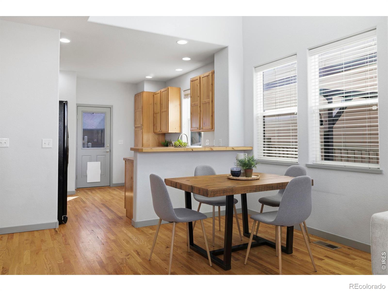 MLS Image #10 for 2539  custer drive,fort collins, Colorado