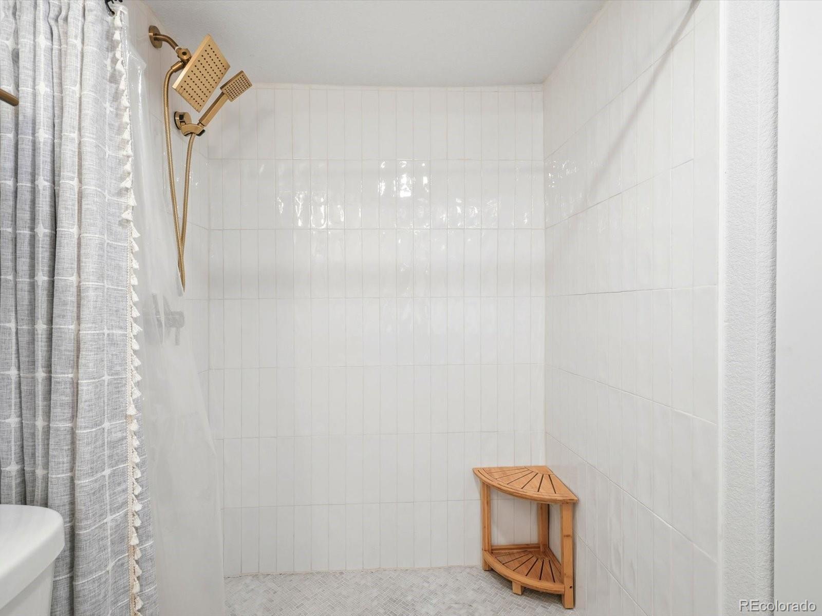 MLS Image #13 for 1844 w 39th avenue,denver, Colorado