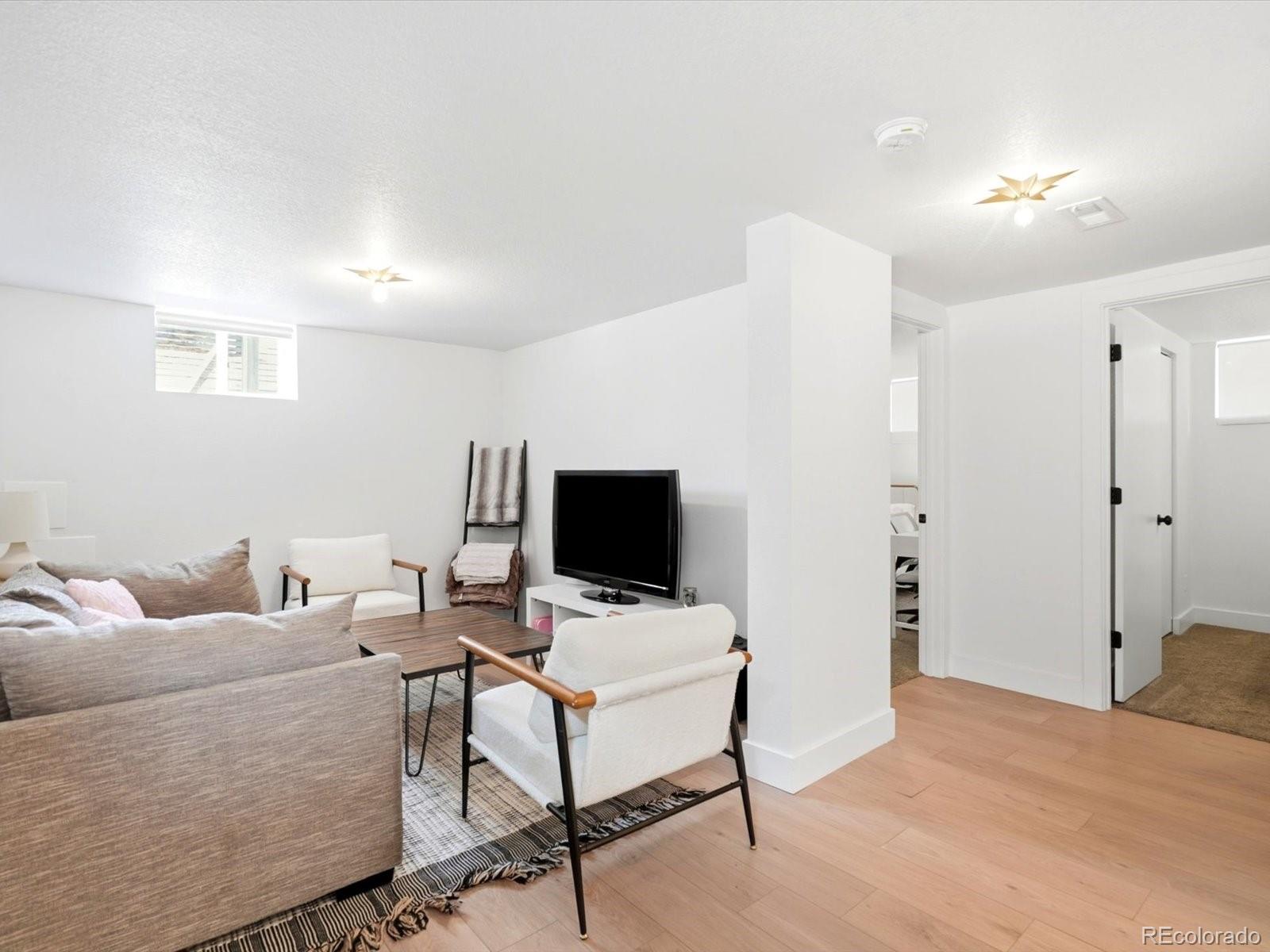 MLS Image #16 for 1844 w 39th avenue,denver, Colorado