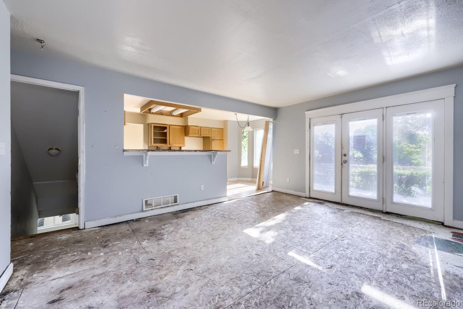 MLS Image #13 for 10602  birch street,denver, Colorado