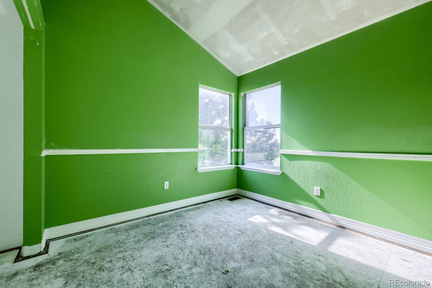 MLS Image #18 for 10602  birch street,denver, Colorado