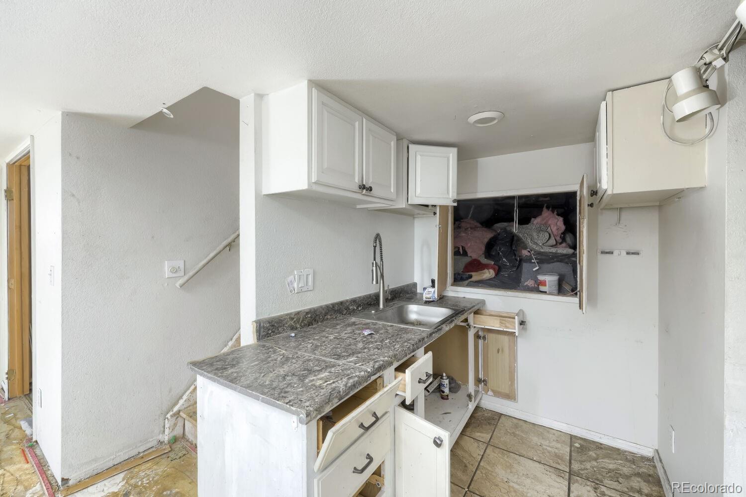 MLS Image #23 for 10602  birch street,denver, Colorado