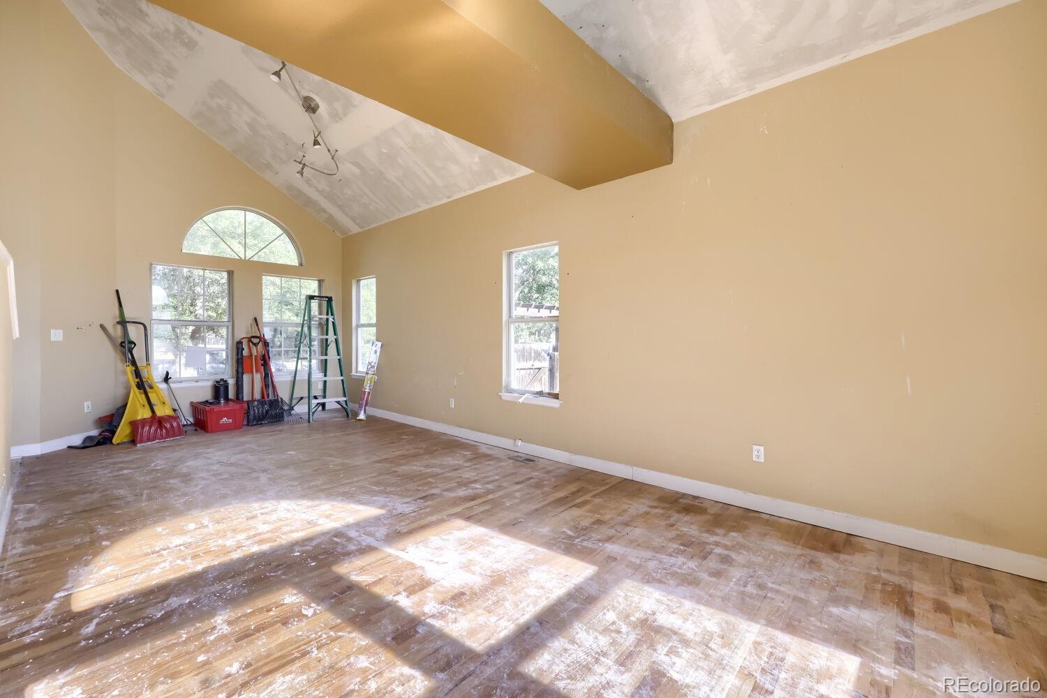 MLS Image #6 for 10602  birch street,denver, Colorado