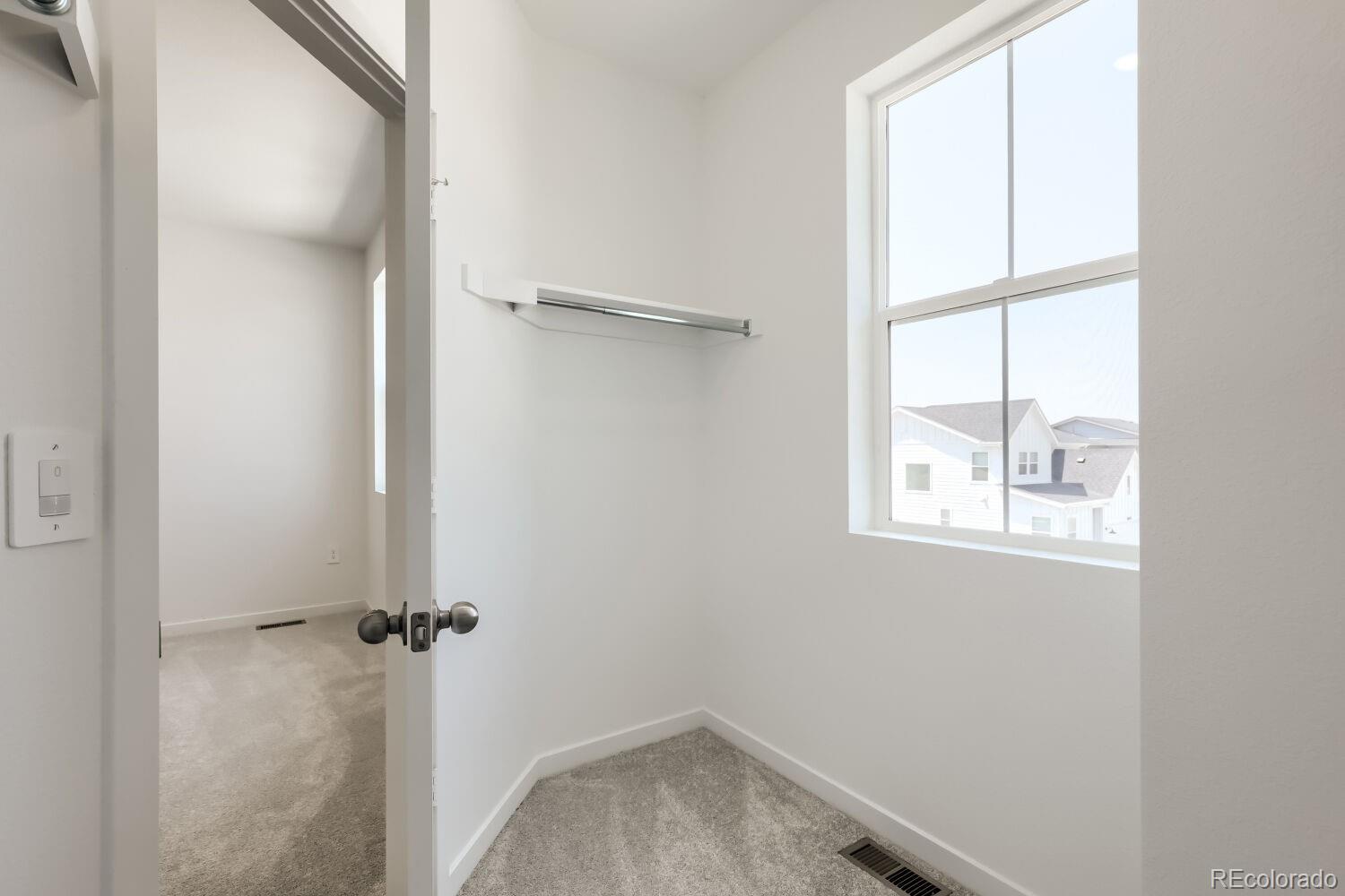 MLS Image #11 for 390 n bersshine court,watkins, Colorado