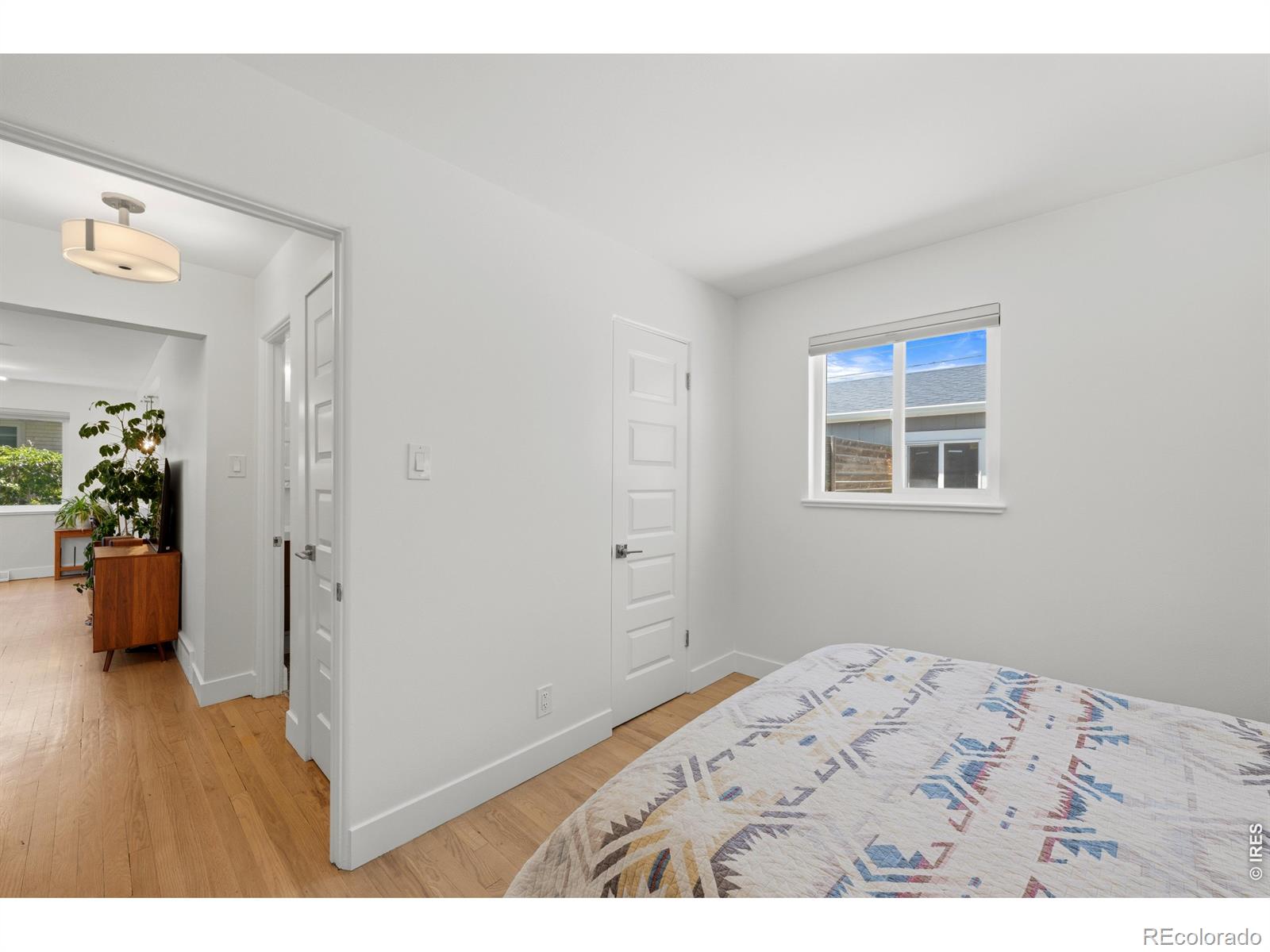 MLS Image #14 for 5151 e thrill place,denver, Colorado
