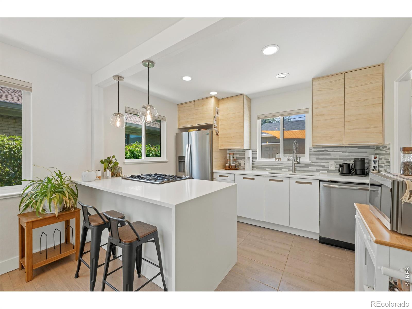 MLS Image #8 for 5151 e thrill place,denver, Colorado