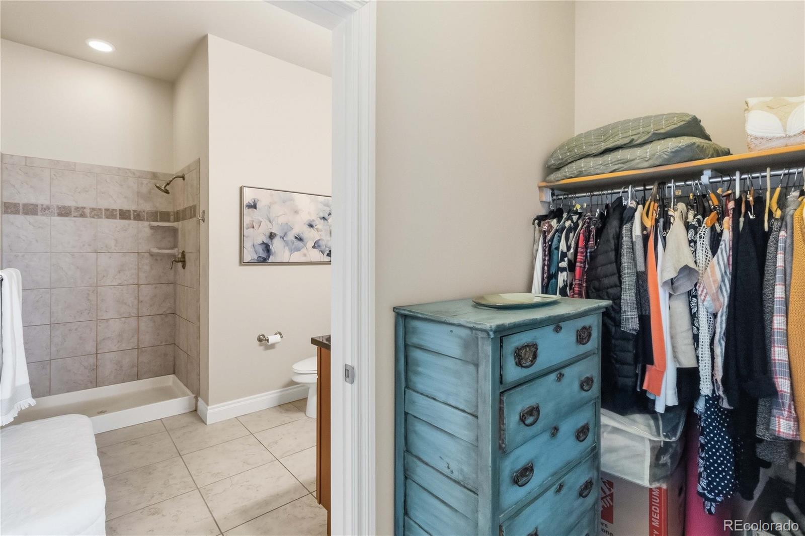 MLS Image #17 for 1700 n emerson street 304,denver, Colorado