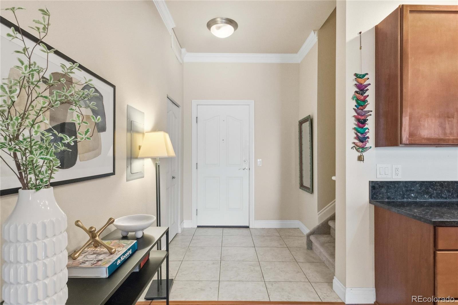 MLS Image #2 for 1700 n emerson street 304,denver, Colorado