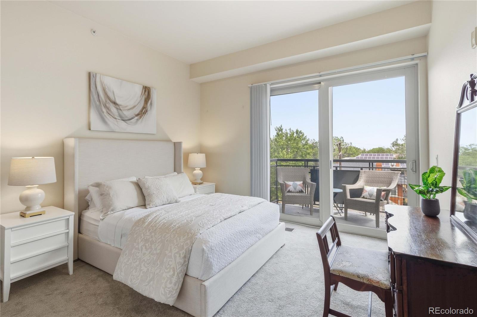MLS Image #20 for 1700 n emerson street 304,denver, Colorado