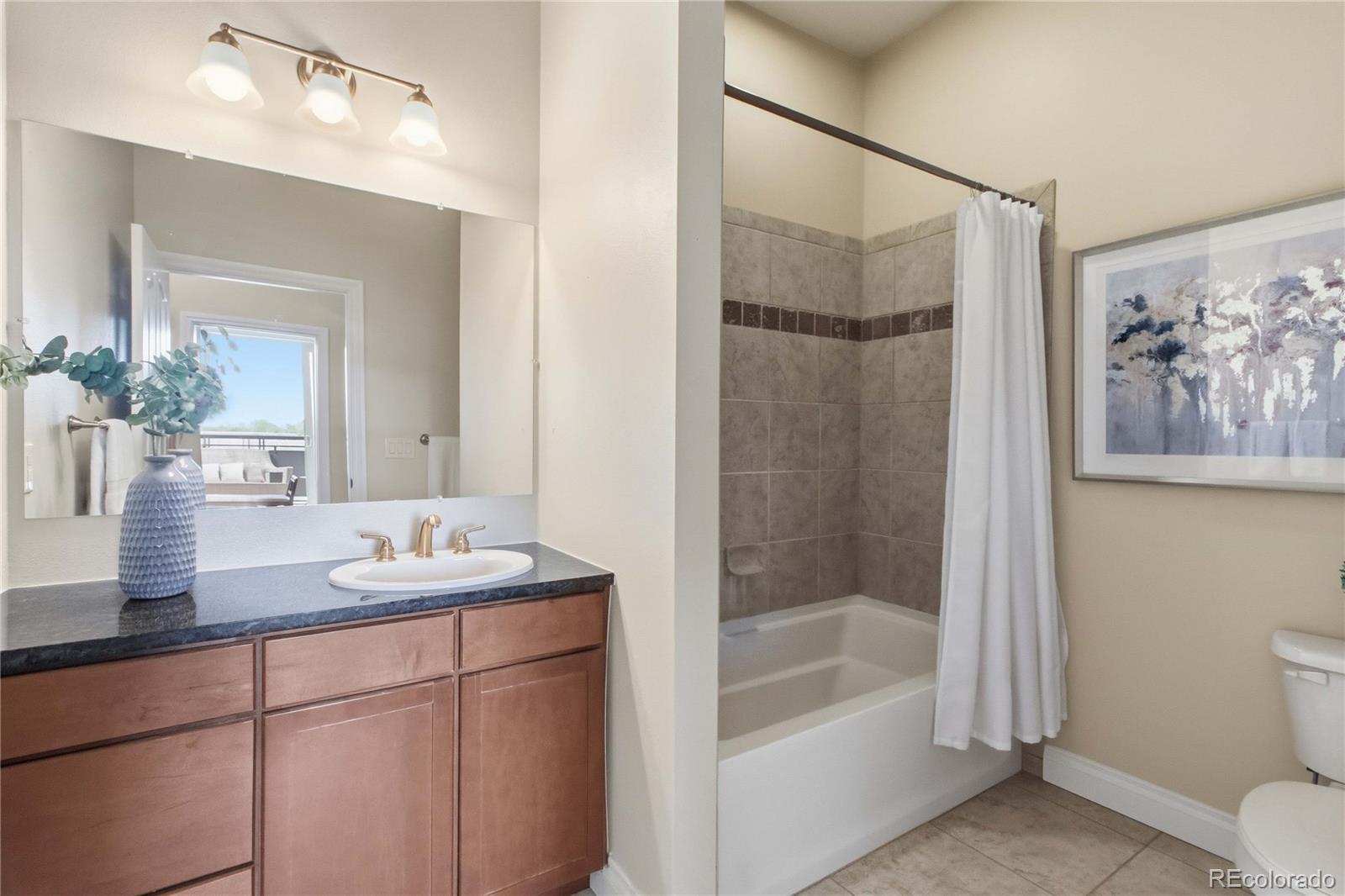 MLS Image #22 for 1700 n emerson street 304,denver, Colorado