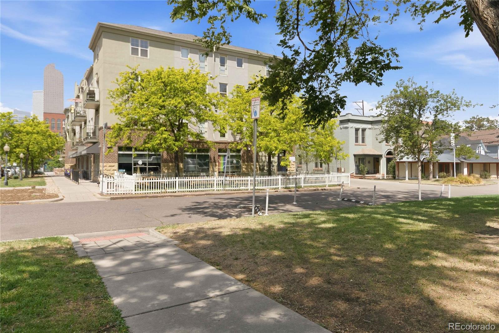 MLS Image #32 for 1700 n emerson street 304,denver, Colorado