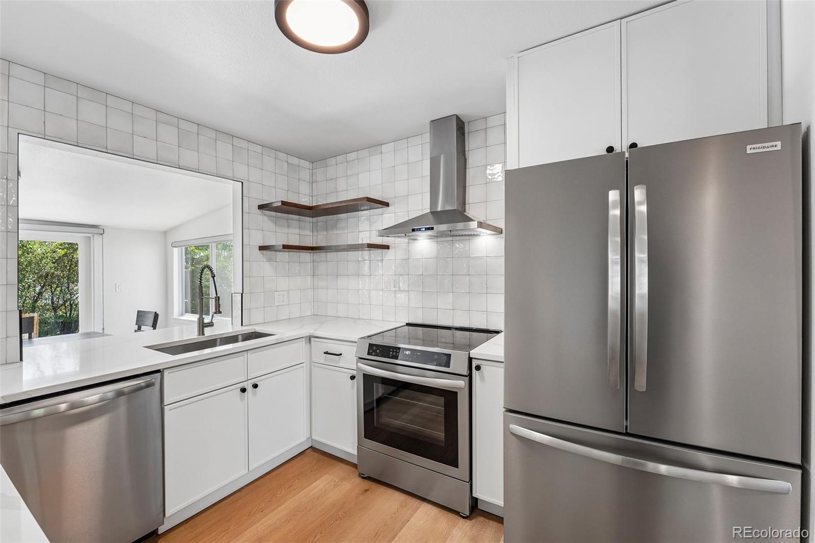 MLS Image #15 for 862 s simms street,lakewood, Colorado