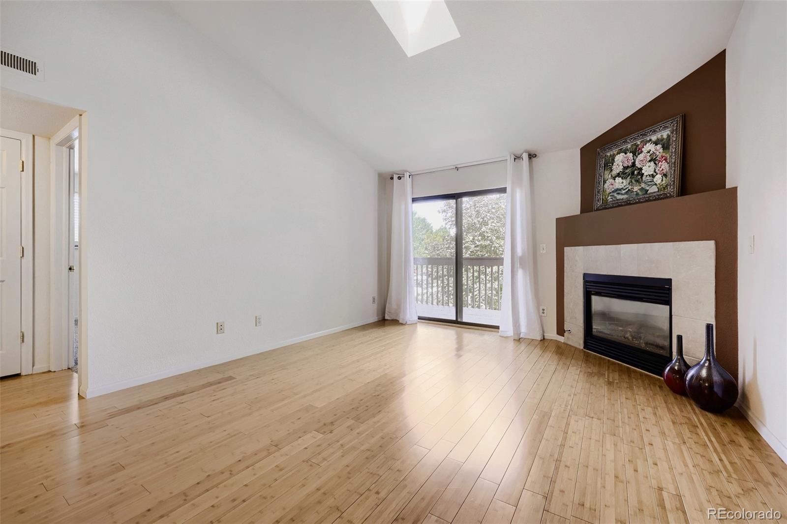 MLS Image #2 for 10293 e peakview avenue f201,englewood, Colorado