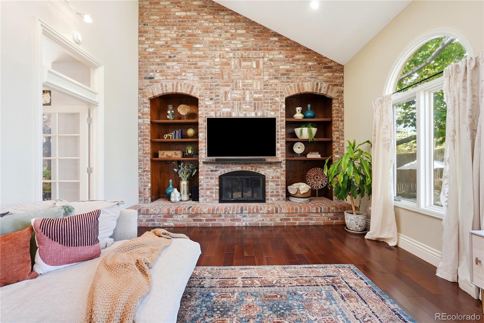 MLS Image #14 for 5444 s geneva way,englewood, Colorado