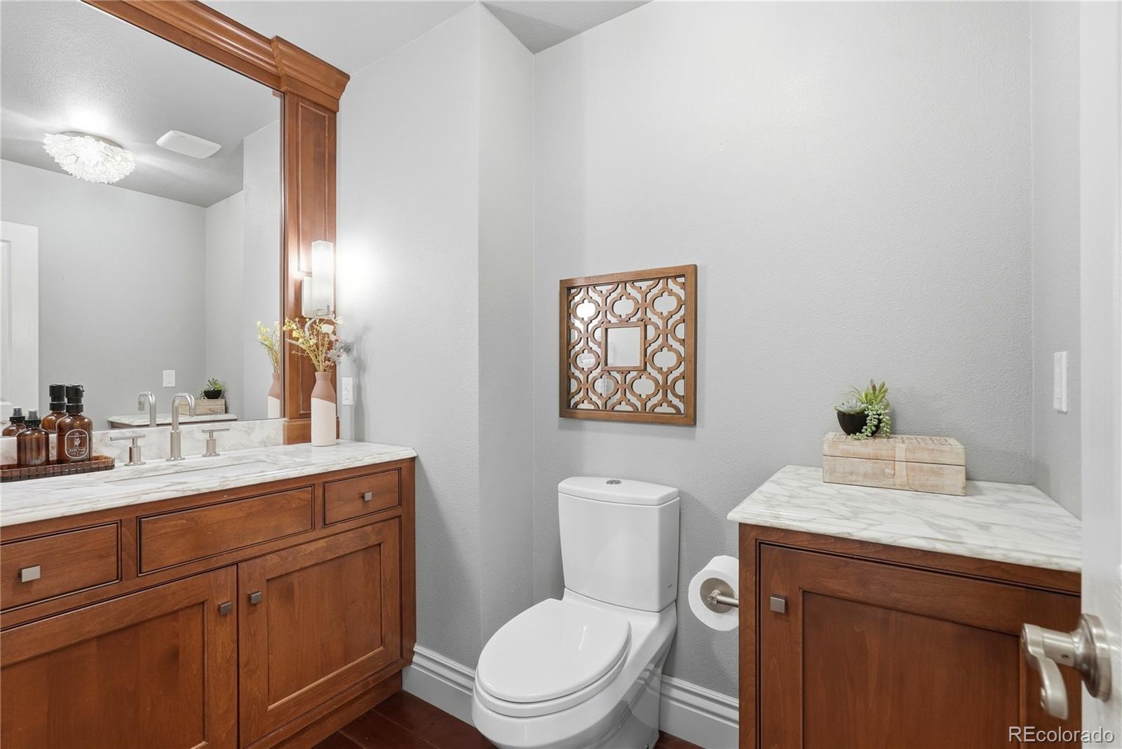 MLS Image #19 for 5444 s geneva way,englewood, Colorado