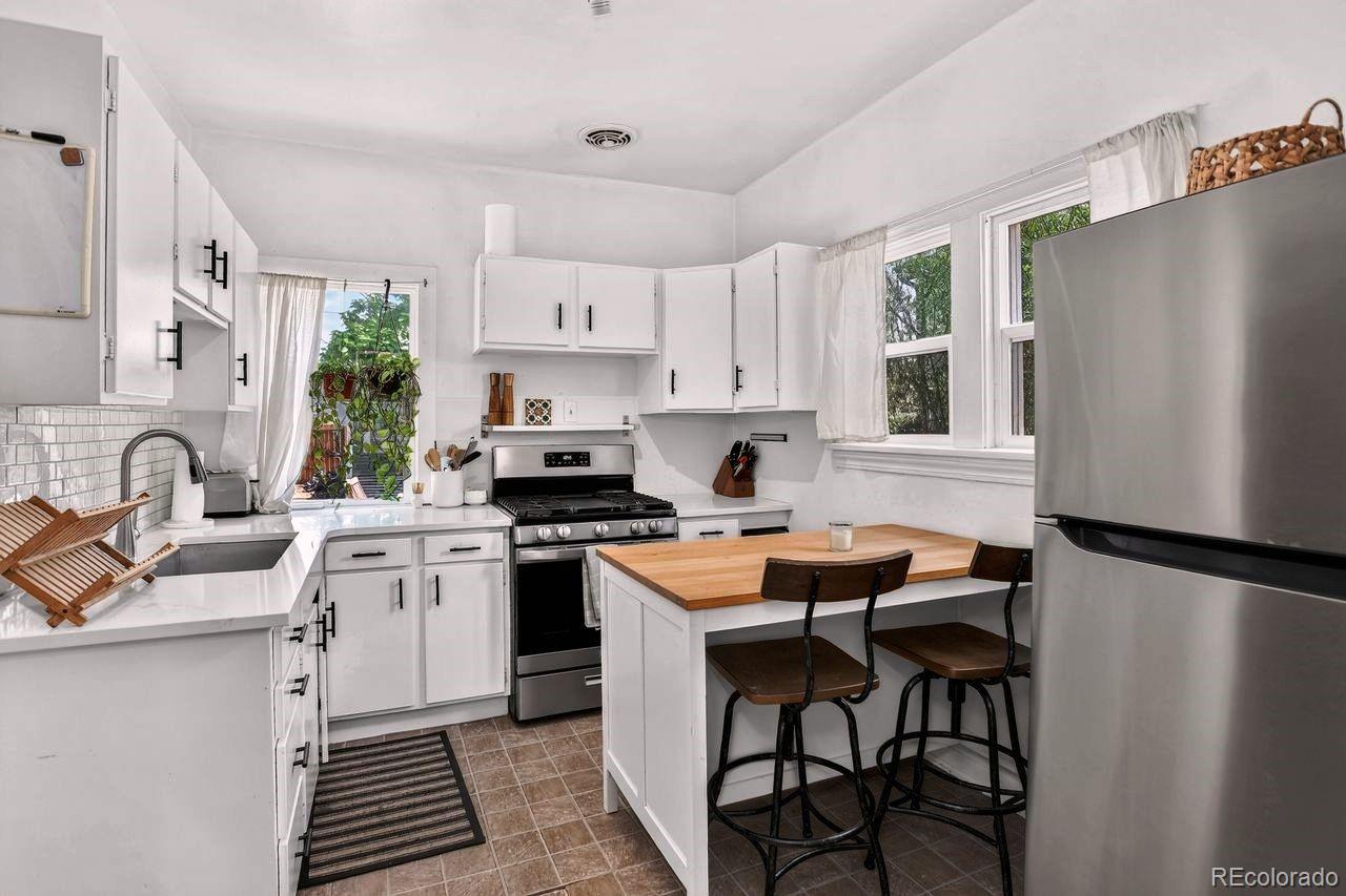 MLS Image #5 for 4644  high street,denver, Colorado