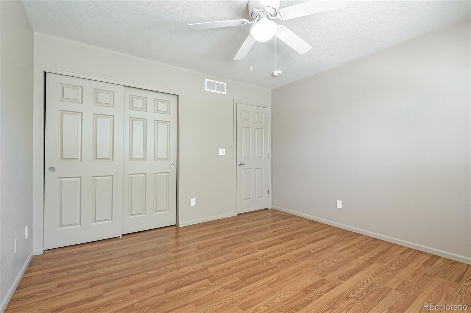 MLS Image #16 for 1137 s coolidge circle,aurora, Colorado