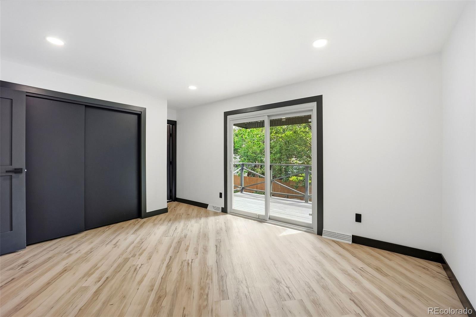 MLS Image #14 for 8414  kendall court,arvada, Colorado