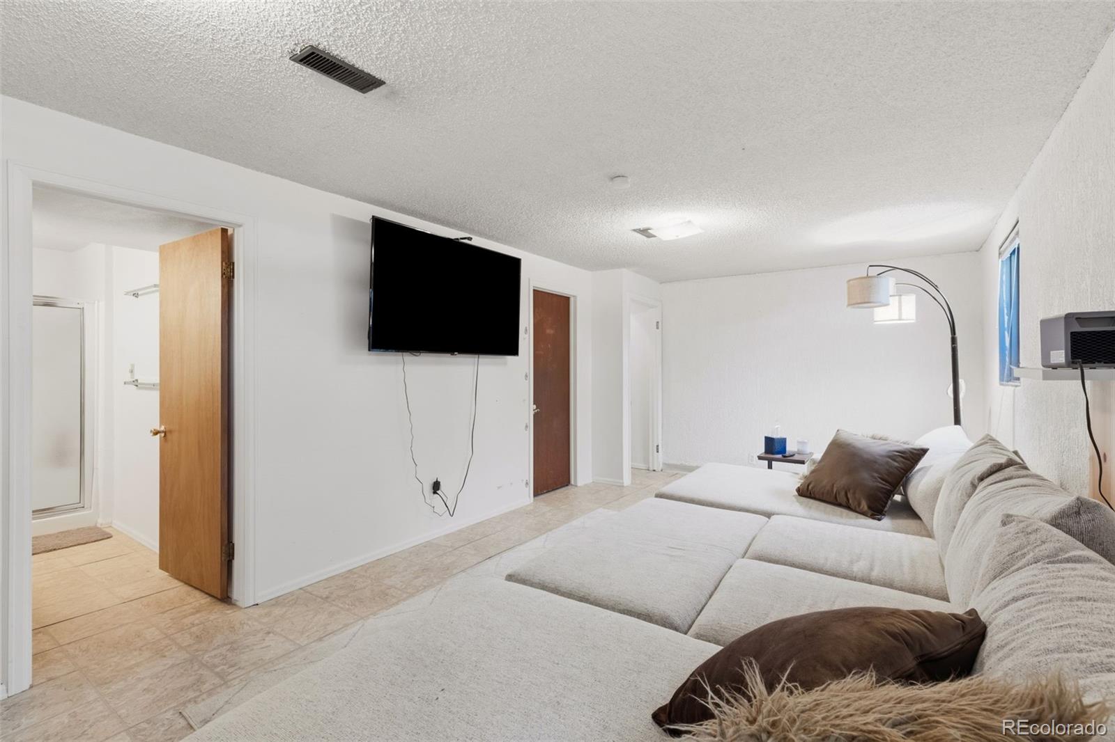 MLS Image #18 for 4002  shelley avenue,colorado springs, Colorado