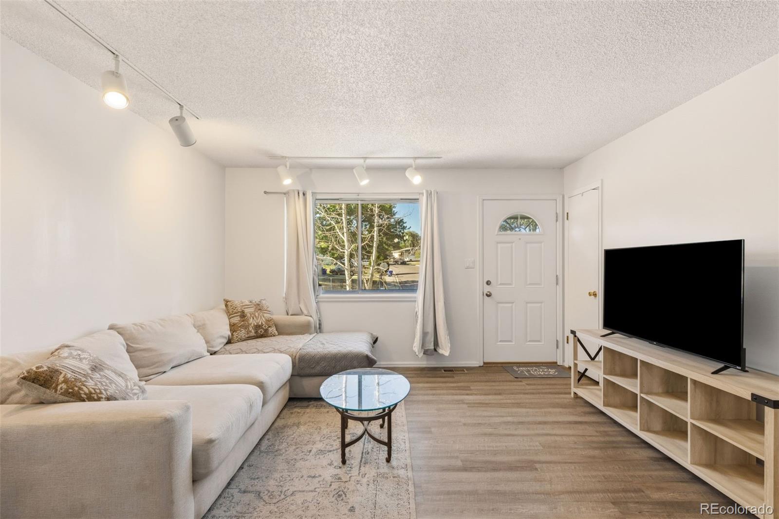 MLS Image #4 for 4002  shelley avenue,colorado springs, Colorado