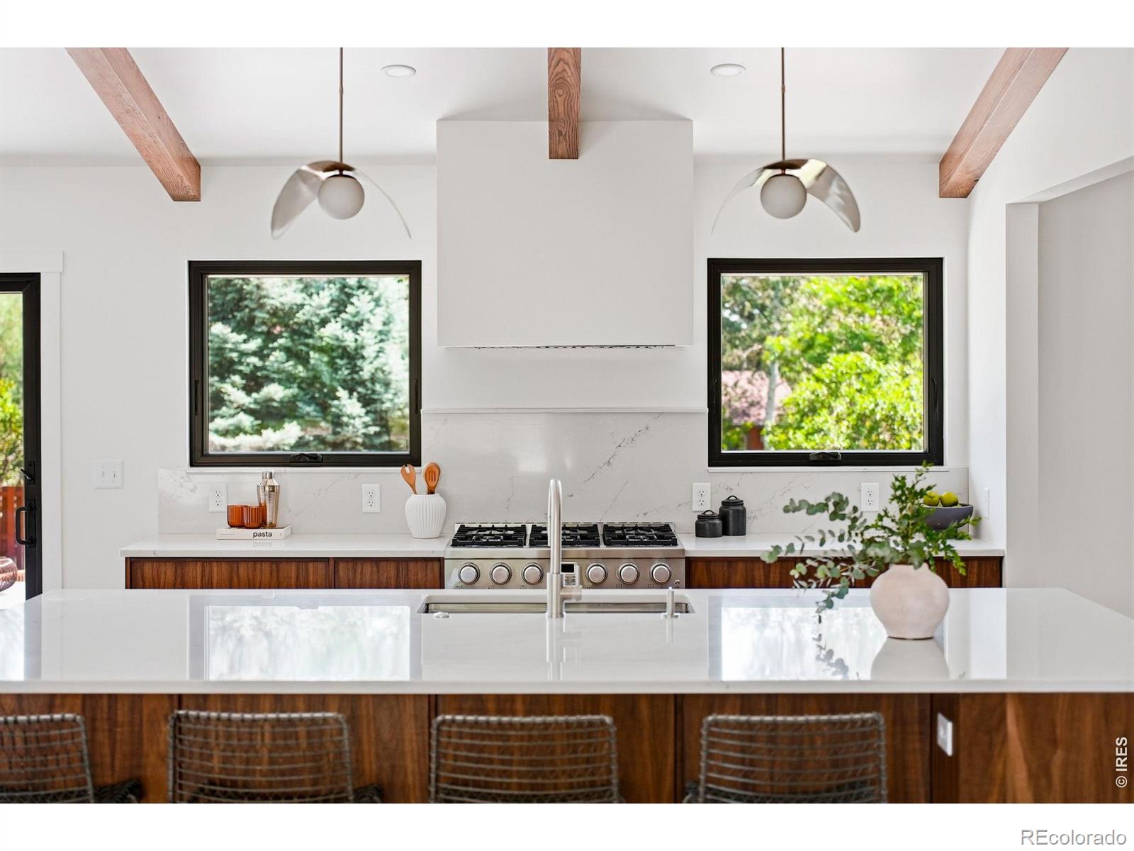 MLS Image #10 for 922  club view road,fort collins, Colorado