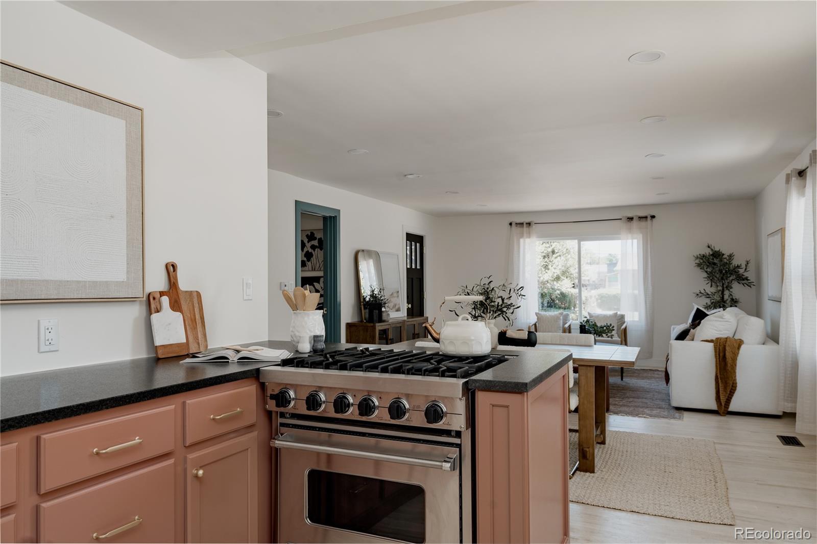 MLS Image #12 for 4876 s lincoln street,englewood, Colorado