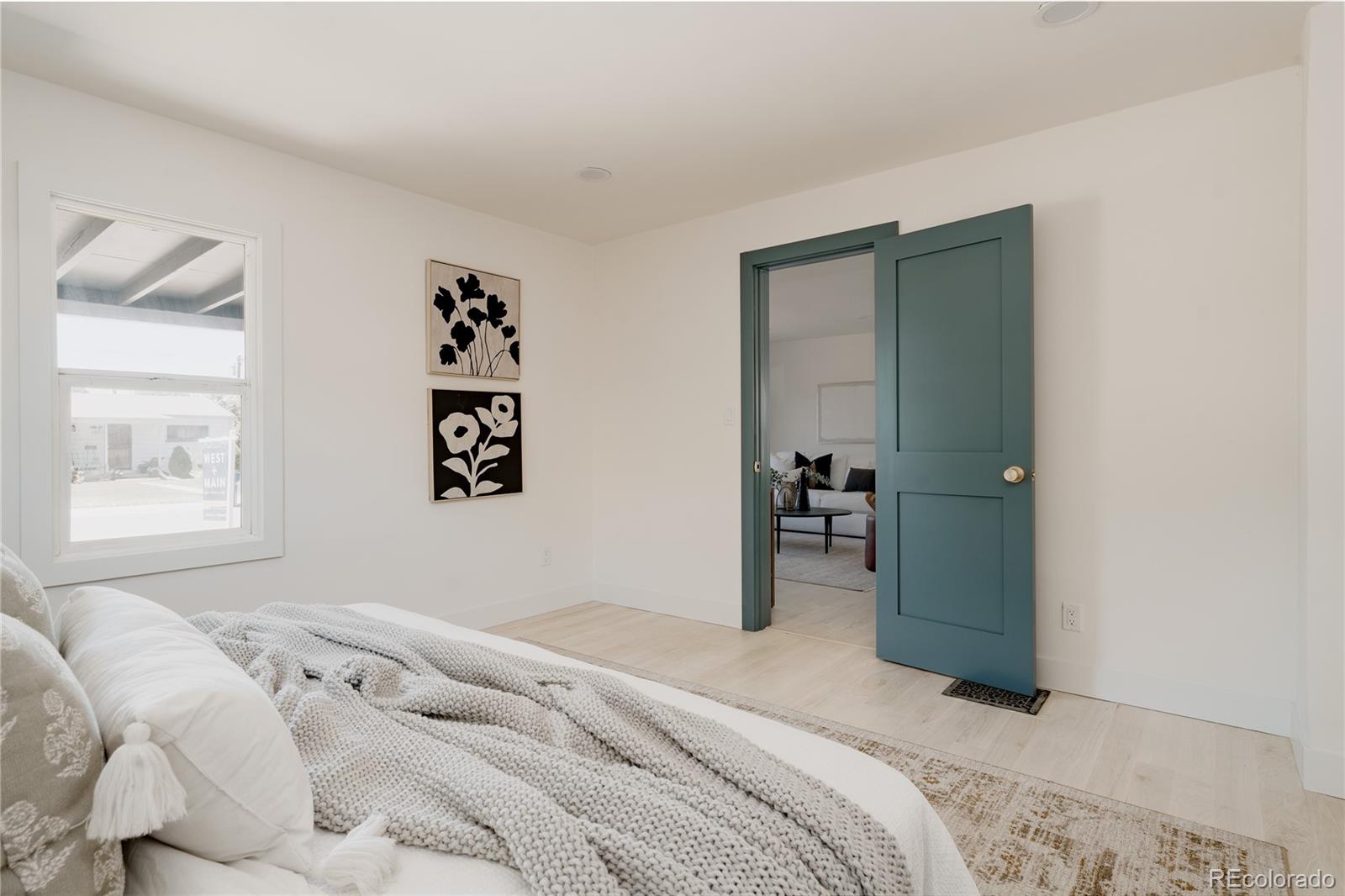MLS Image #20 for 4876 s lincoln street,englewood, Colorado