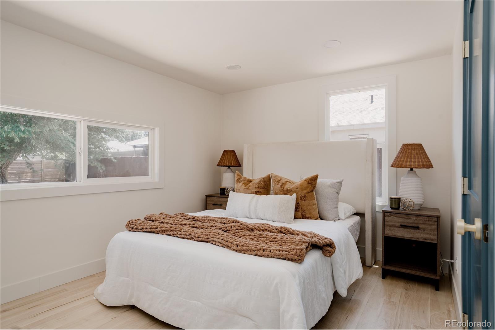MLS Image #22 for 4876 s lincoln street,englewood, Colorado