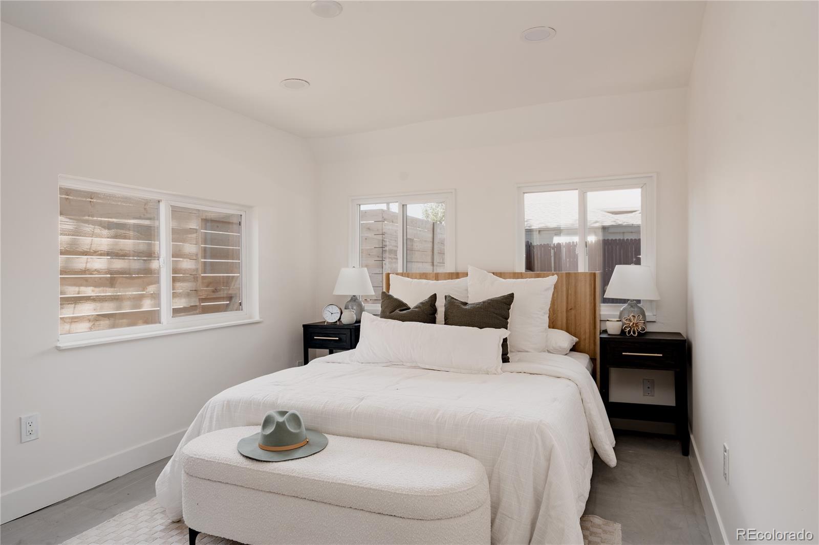 MLS Image #34 for 4876 s lincoln street,englewood, Colorado