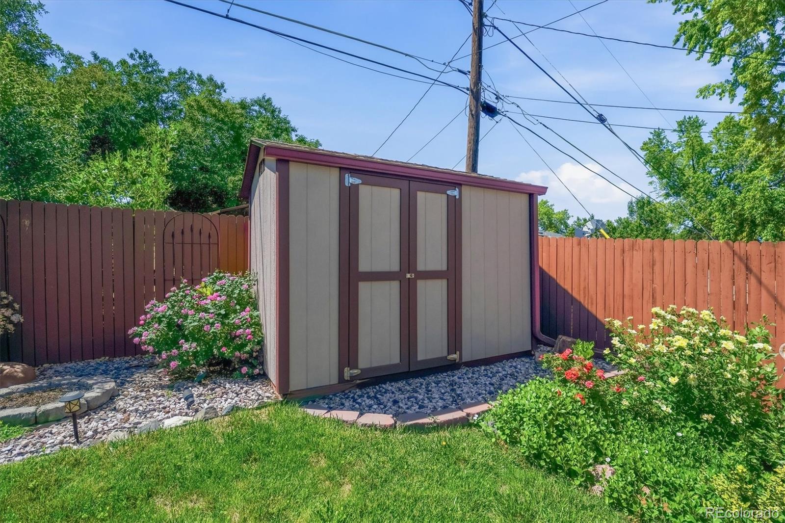 MLS Image #17 for 8239  loretta drive,denver, Colorado